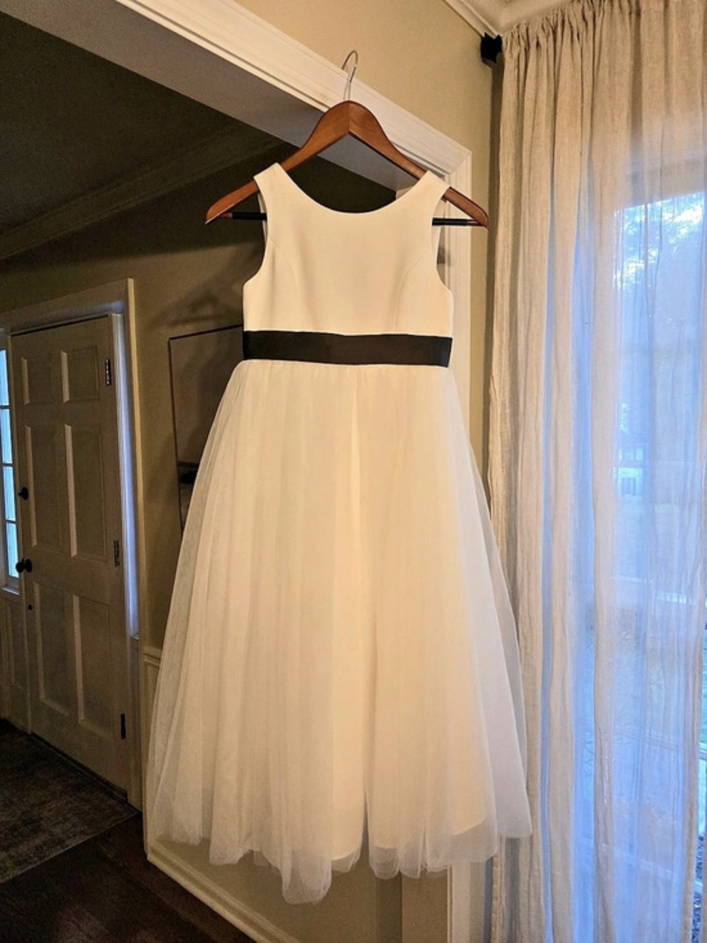 Azazie Kavi Flower Girl Dress - Ivory/Green - Size 10 Year